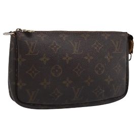 LOUIS VUITTON Monogram Pochette Accessoires Pouch M51980 LV Auth 197792