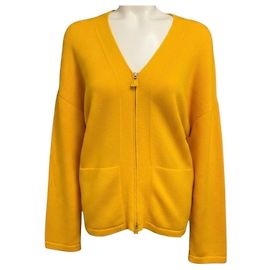 Akris Kaschmir-Strickpullover in Senfgelb mit Reißverschluss vorne