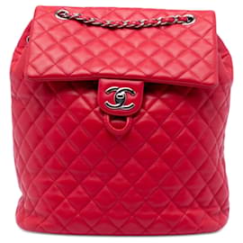 Zaino Chanel Urban Spirit Medium in pelle di agnello rossa