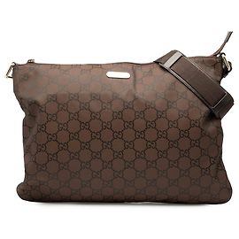 Bolso bandolera Gucci GG de nailon marrón