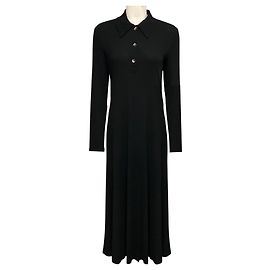 Autre Marque Vestido midi de jersey negro con polo y manga larga Rosetta Getty