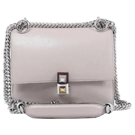 Borsa a tracolla in pelle con catena FENDI Kan I Mini in grigio 8M0381