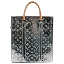 Louis Vuitton Sac Plat Limited Edition Monogram Mirror Handbag in Silver M45884