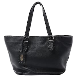 Borsa a mano Fendi Carla Selleria in pelle nera 8BH135