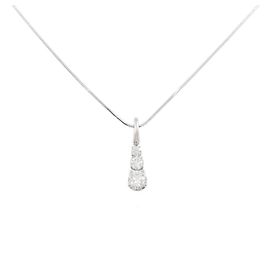 Autre Marque Collana in platino con tre diamanti