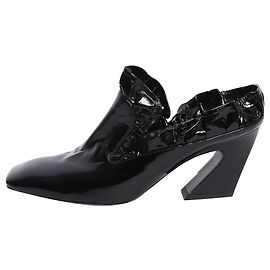 Mulberry Mules de piel charol negra con volantes - size EU 38