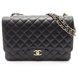 Borsa a tracolla Chanel Matelassé Classic Maxi Double Flap
