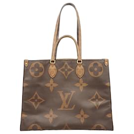 Borsa Tote Louis Vuitton Monogram Giant Reverse OnTheGo GM