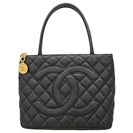 Bolso Tote Chanel de piel de becerro granulada negra