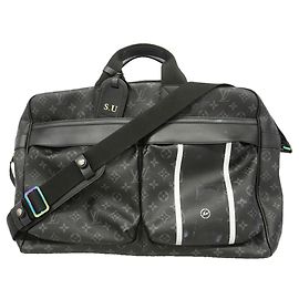 Louis Vuitton Boston Monogram Eclipse Flash Reisetasche