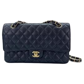 Borsa a tracolla Chanel Matelassé 25