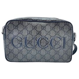 Bolsa de Ombro Gucci GG Supreme em cinza
