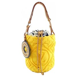 Louis Vuitton LV by the Pool Bucket Vacation Handtasche