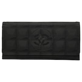 Portafoglio lungo Chanel New Travel Line