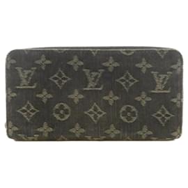 Louis Vuitton Monogram Denim Zippy Wallet