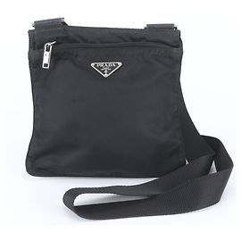 Bolsa de ombro Prada em nylon Tessuto com logótipo triangular em couro