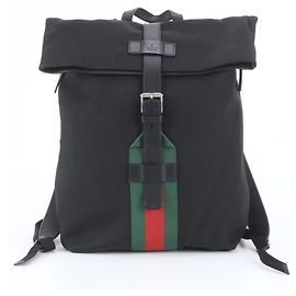 Zaino/Borsa a tracolla Gucci Sherry Line in pelle nera