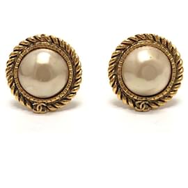 Pendientes de clip Chanel Vintage CC Coco Mark Logo