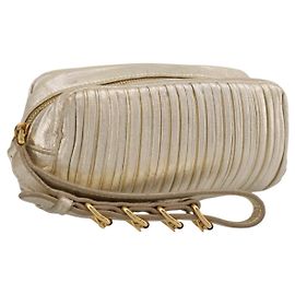 Miu Miu Matelasse Clutch Bag Leather Gold Auth 196981A