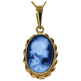 Autre Marque Halskette aus 18K Gelbgold mit Stein-Cameo