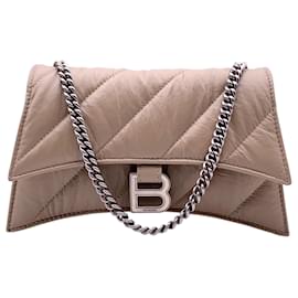Balenciaga Borsa a tracolla Crush XS in pelle trapuntata Taupe con catena
