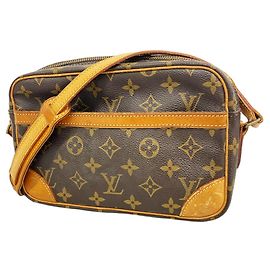 Borsa a tracolla Louis Vuitton Monogram Trocadero 24