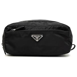 Pouch Prada in Tessuto con rifiniture in Saffiano nero