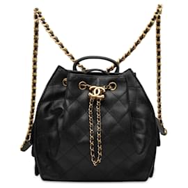 Zaino Chanel 25 in pelle caviar matelassé nera taglia Medium