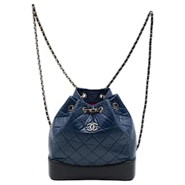 Chanel Blue Small Bicolor Gabrielle Rucksack aus gestepptem Kalbsleder