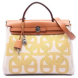 Hermès Beige Toile H Plume Circuit 24 Herbag Zip 31