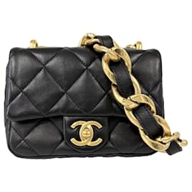 Borsa a tracolla Chanel Mini Matelassé con catena
