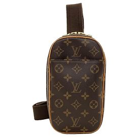 Louis Vuitton Monogram Pochette Gange Body Bag