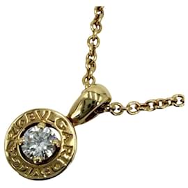 Bulgari Collana Bvlgari in oro giallo 18K con diamante e onice