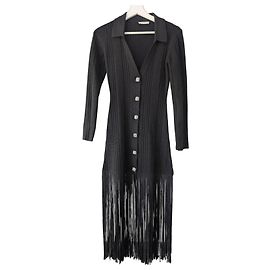 Sandro Astree langes schwarzes Strickkleid mit Fransen