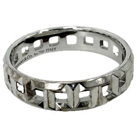 Anello Tiffany & Co. T True Narrow da donna