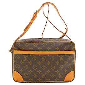 Borsa a tracolla Louis Vuitton Trocadero 30