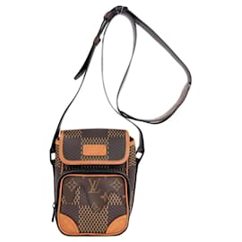 Louis Vuitton N40357 Amazon Messenger NIGO Collaboration Shoulder Bag