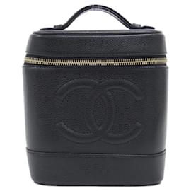 Borsa Chanel nera in pelle di vitello granulata con finiture oro