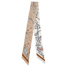 Hermès Sciarpa a nastro in seta beige e bianca Hermes