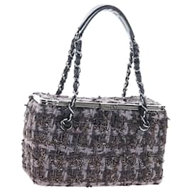 CHANEL Paris New York Line Chain Vanity Bag Tweed Gray Silver CC Auth 196581M