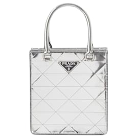 Prada Metallic Spazzolato Leder Triangle Tote Satchel in Silber