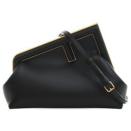 Borsa a tracolla Fendi First Small in Nappa nera