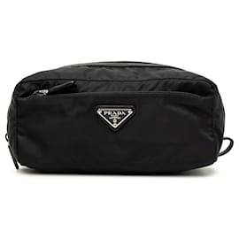 Prada Tessuto-Etui mit Saffiano-Besatz in Schwarz