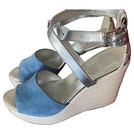 Sandali con zeppa Hogan in camoscio blu e pelle argentata
