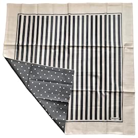 Conjunto de 2 fronhas quadradas Cacharel cinzentas e brancas