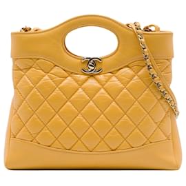 Borsa Chanel 31 Shopping Bag Mini in vitello grinzato lucido giallo