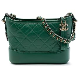 Chanel Gabrielle Crossbody Small in vitello invecchiato verde