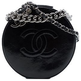 Borsa Chanel Black CC Patent Round as Earth Bag