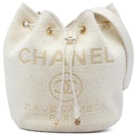 Borsa a secchiello Deauville Small in tweed bianco Chanel