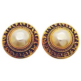 Chanel vergoldete Clip-Ohrringe